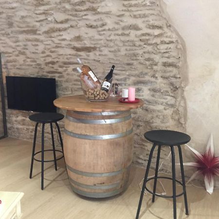 Chambre D Hote De Charme Avec Plein D Authenticite Du 13 Eme Siecle Chateauneuf-du-Pape Exterior photo